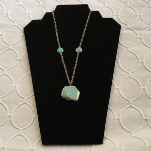 Amazing beaded necklace with turquoise stone!!